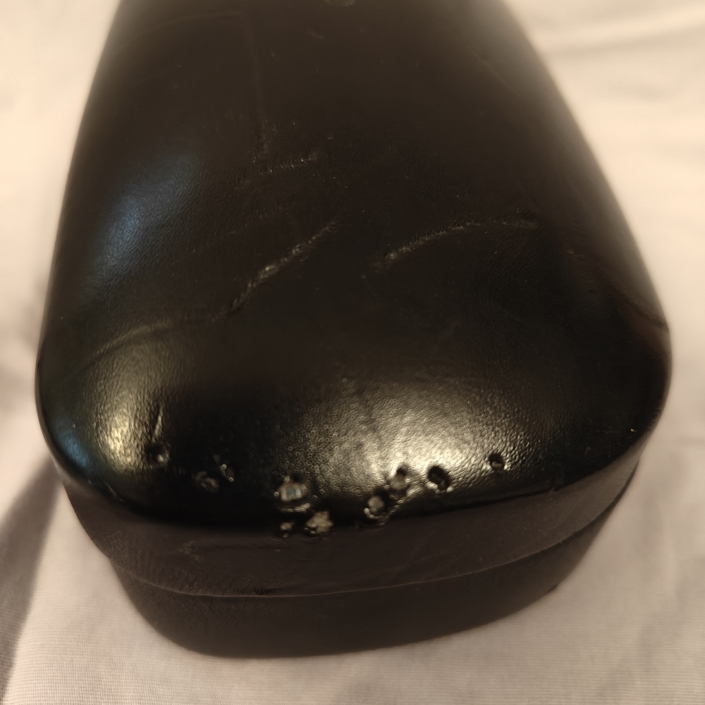 Coach Blue and Black Sunglasses - Picture 4 of 10